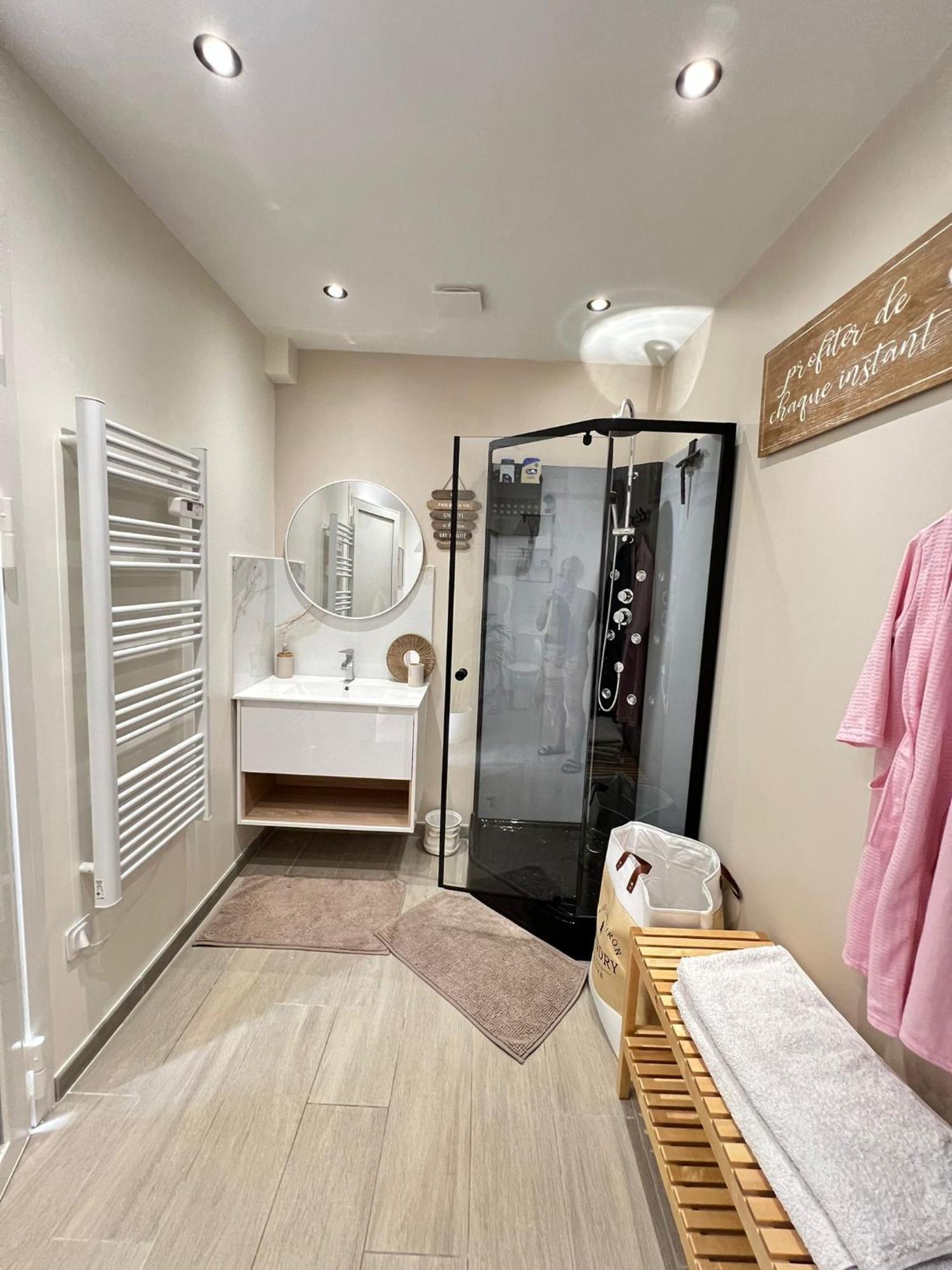 Love Room Tente Lodge Spa Mfg Chez C&C, Exclusivement Reservee Aux Adultes Cantaron Экстерьер фото